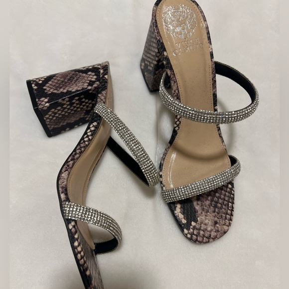 Vince Camuto Shoes - Vince Camuto Women's Heels Magaly Snakeskin Rhinestone Straps Pumps NEW
